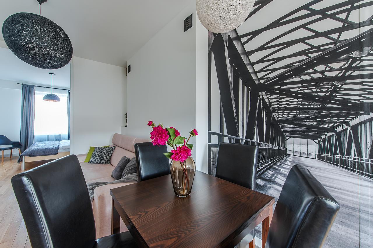 Chmielna 73 P&O Serviced Apartments Varsovia Exterior foto