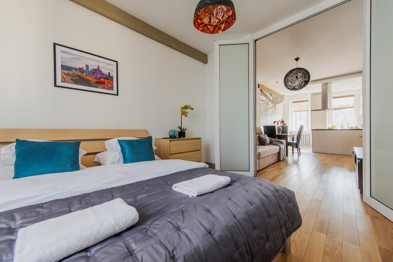 Chmielna 73 P&O Serviced Apartments Varsovia Exterior foto