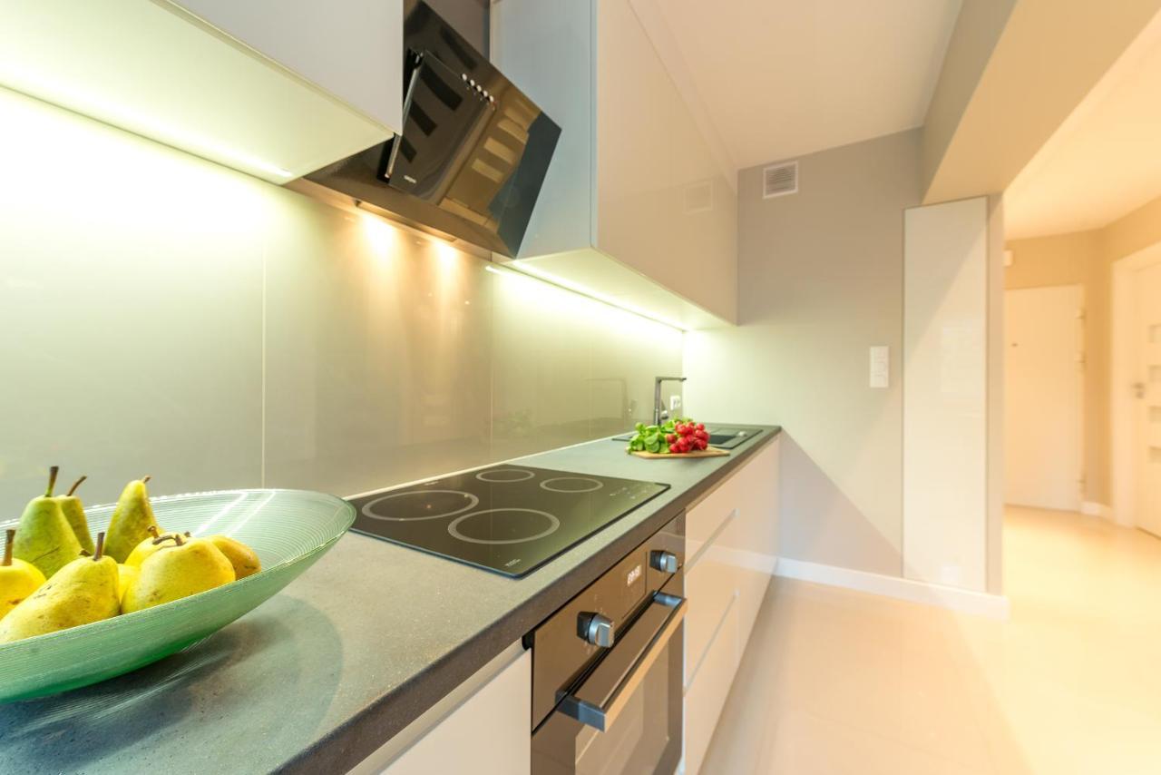 Chmielna 73 P&O Serviced Apartments Varsovia Exterior foto