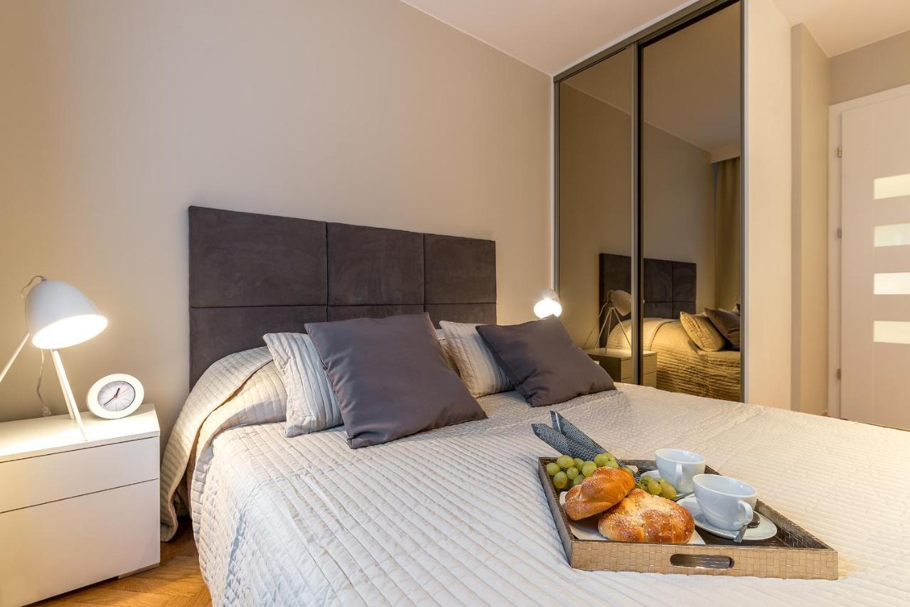 Chmielna 73 P&O Serviced Apartments Varsovia Exterior foto